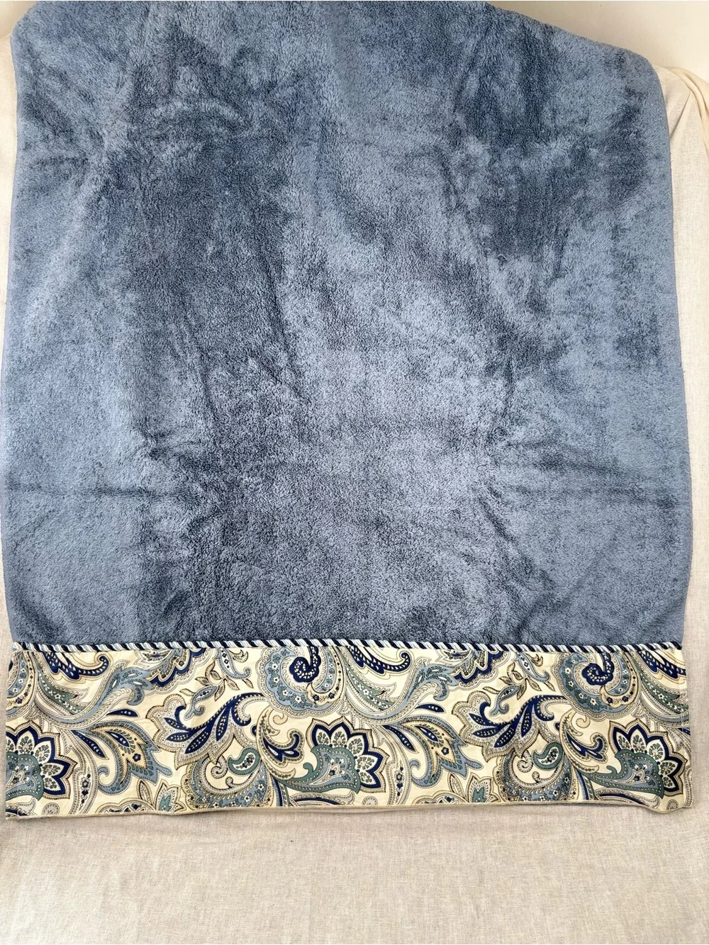 NEW Avanti Premier Egyptian Cotton Bath Towels Set of 2 Blue & Paisley 26x52